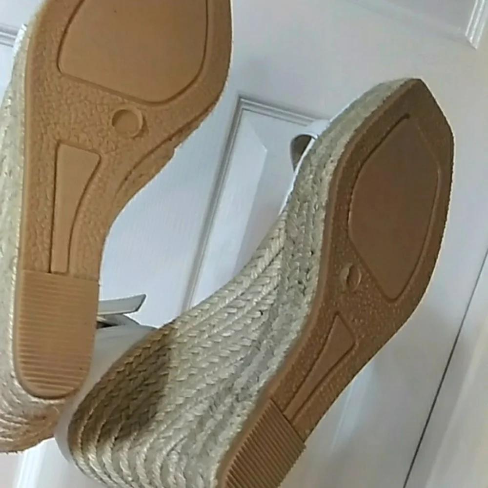 Jeffrey Campbell size 39 (US 9.5) made in Spain white leather  wedges heels EUC.